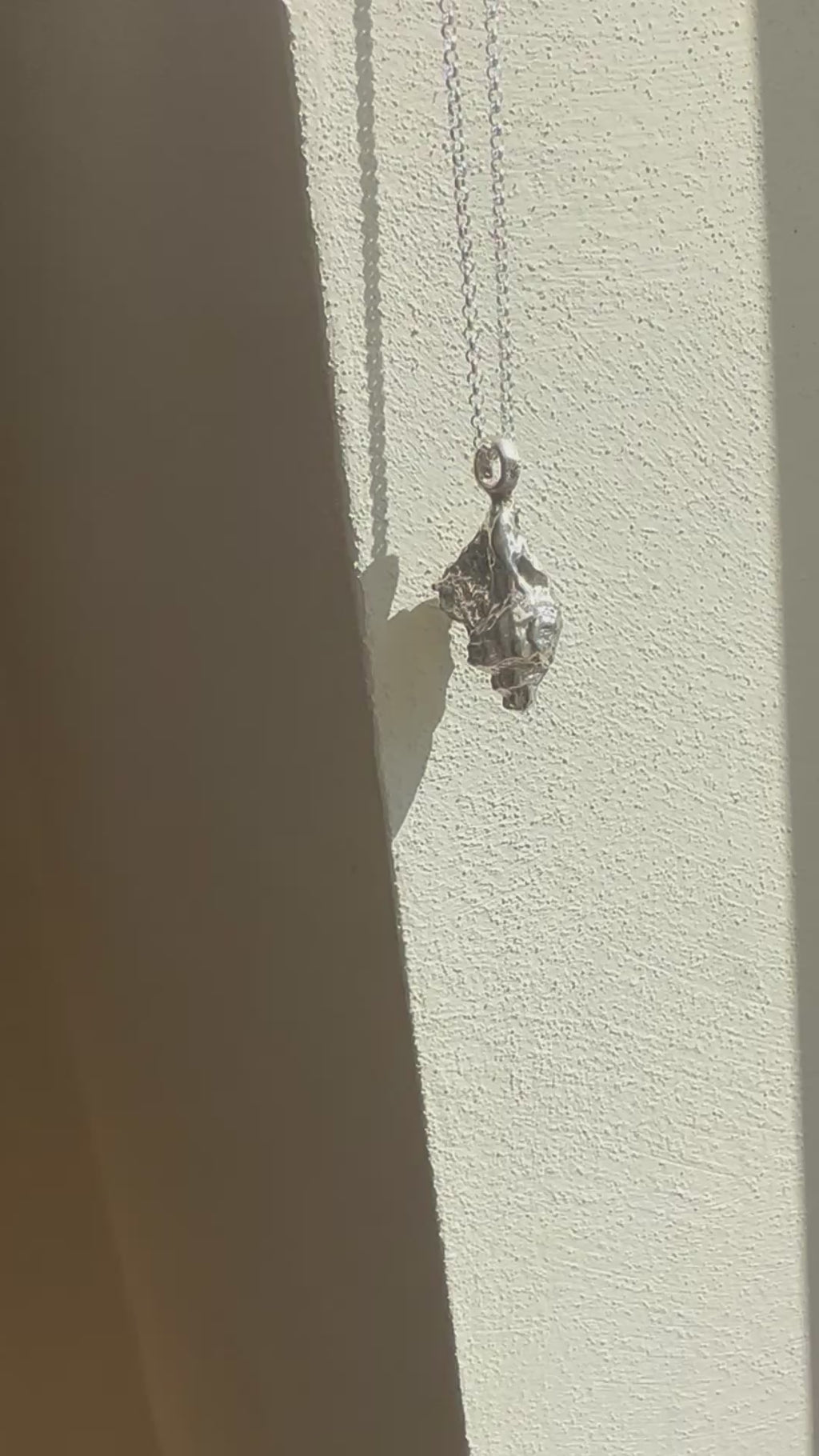 The seashell charm